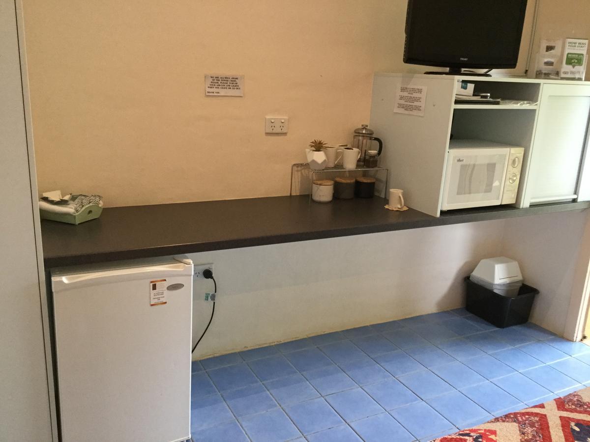 Bogong Moth Motel เมาท์บิวตี ภายนอก รูปภาพ