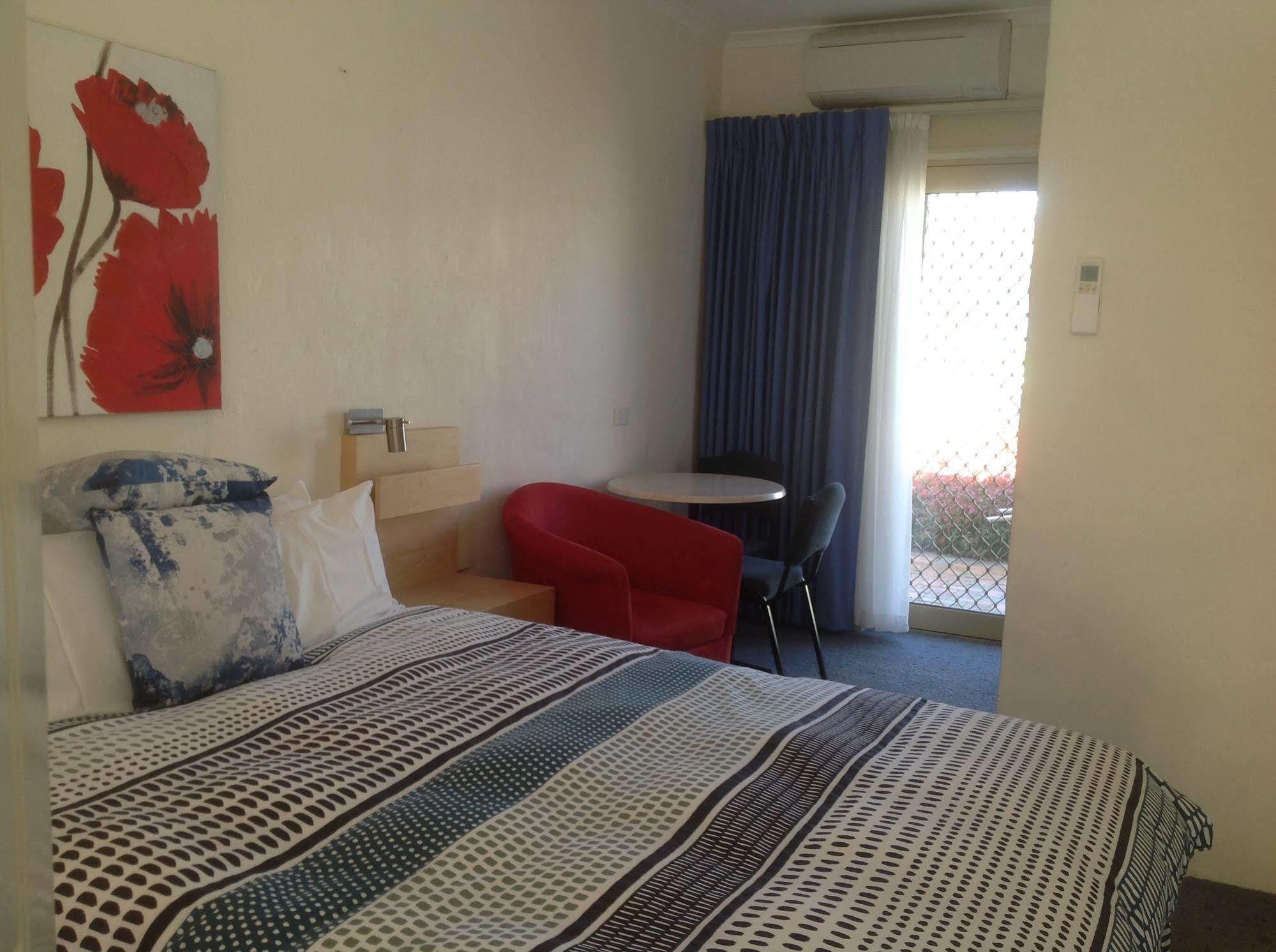 Bogong Moth Motel เมาท์บิวตี ภายนอก รูปภาพ