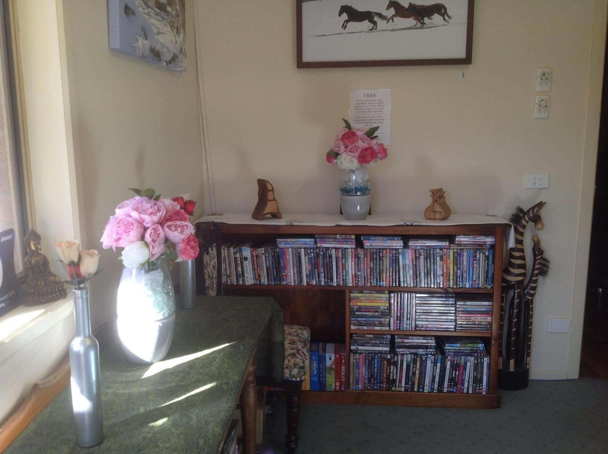 Bogong Moth Motel เมาท์บิวตี ภายนอก รูปภาพ
