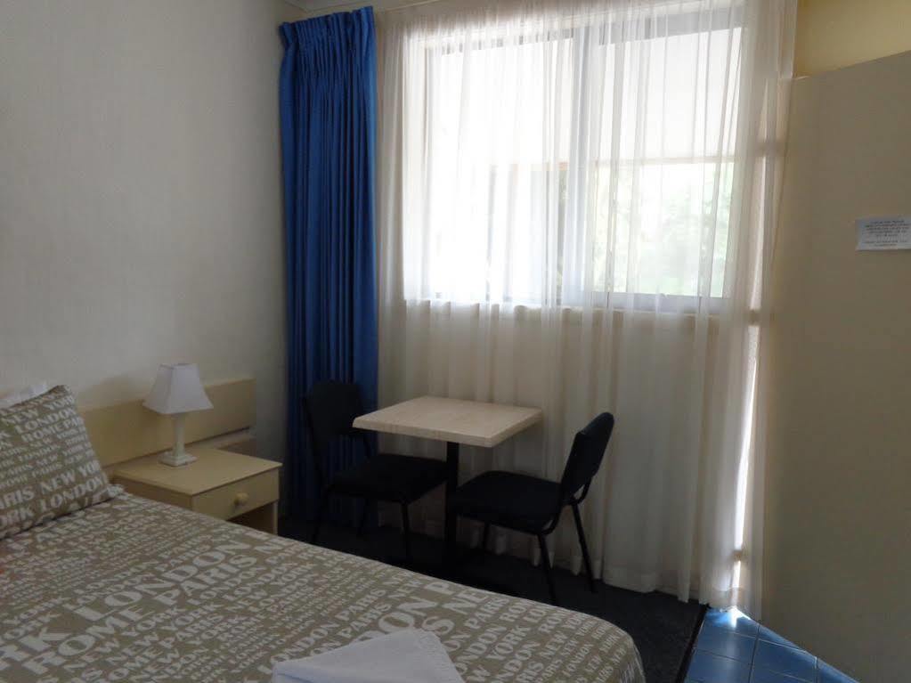 Bogong Moth Motel เมาท์บิวตี ภายนอก รูปภาพ