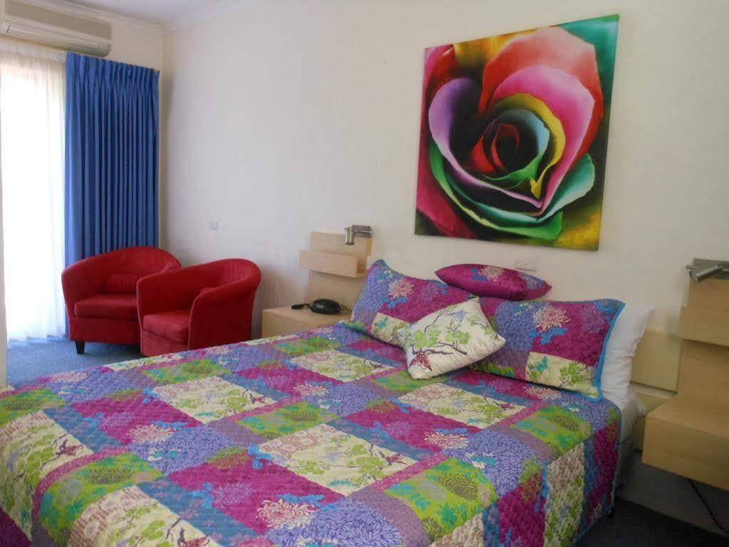 Bogong Moth Motel เมาท์บิวตี ภายนอก รูปภาพ